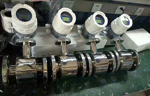 衛(wèi)生型電磁流量計產(chǎn)品圖